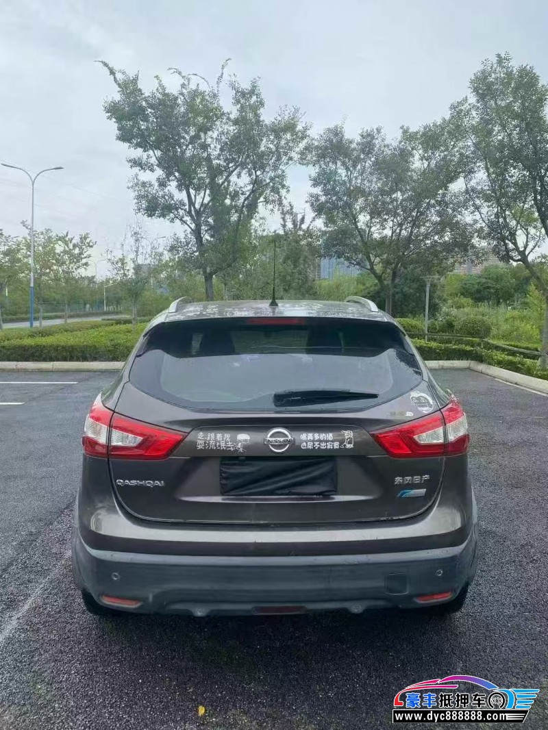 18年日产逍客轿车抵押车出售