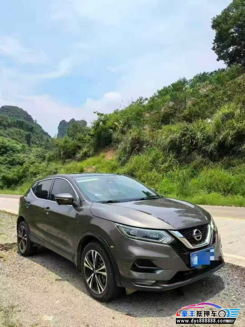 20年日产逍客轿车抵押车出售