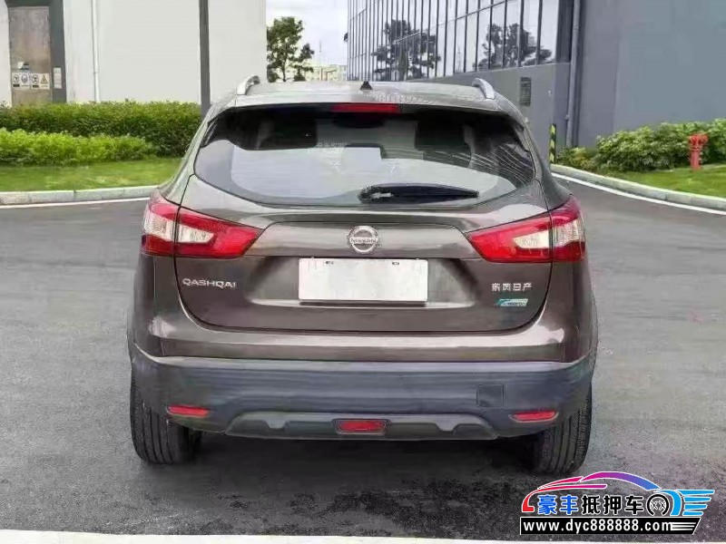 18年日产逍客轿车抵押车出售