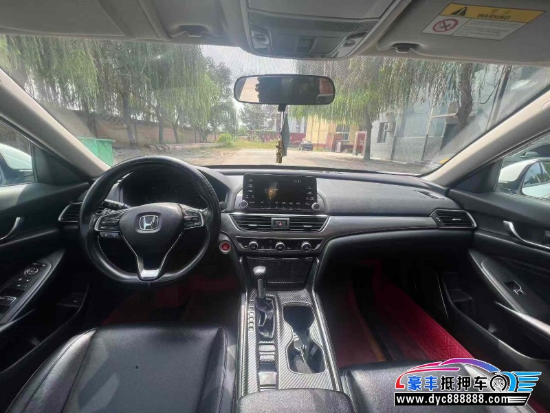19年本田雅阁轿车抵押车出售
