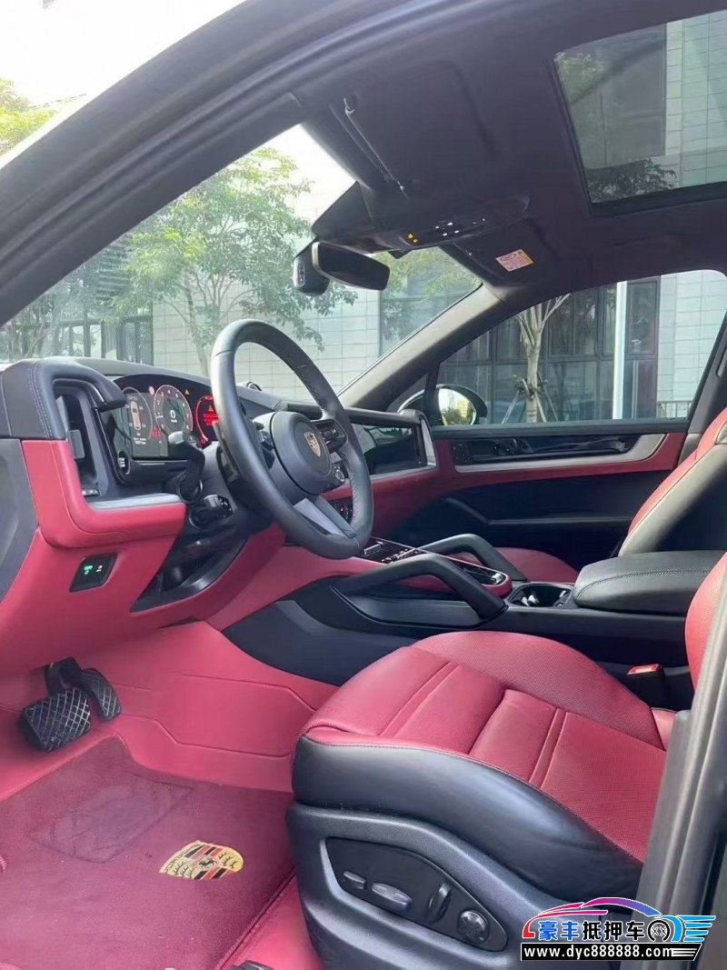 24年保时捷卡宴轿车抵押车出售