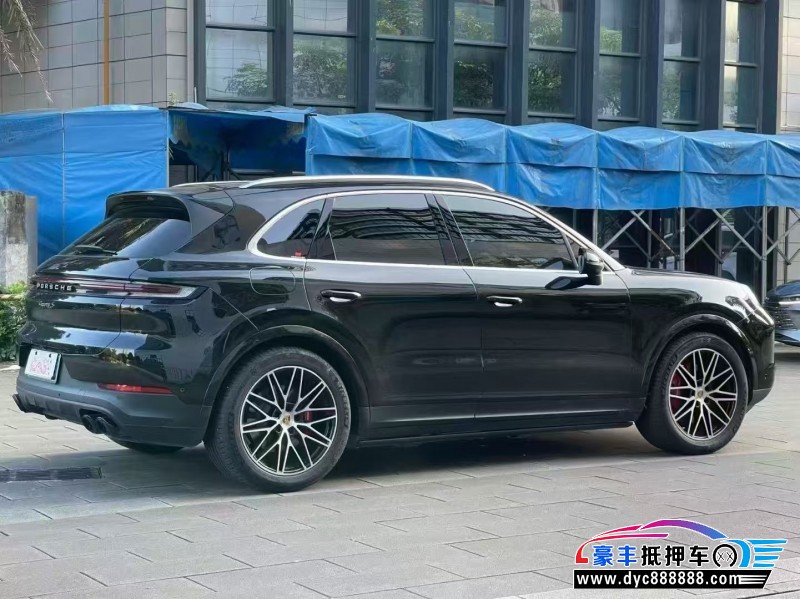 24年保时捷卡宴轿车抵押车出售