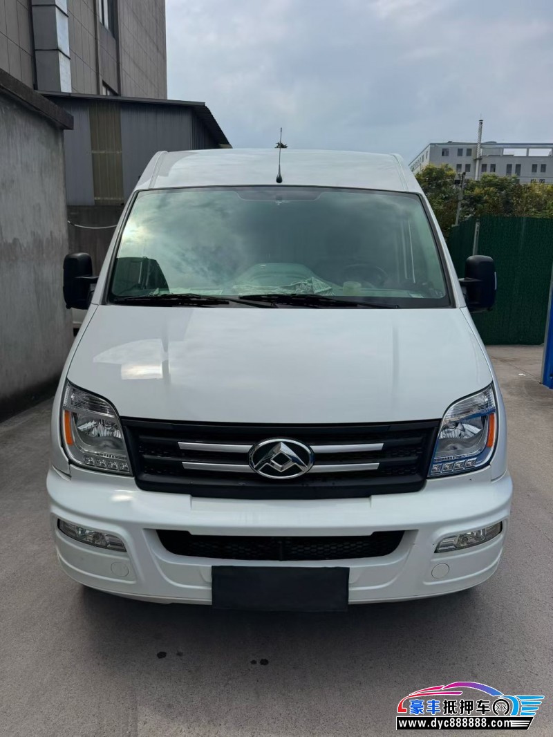 23年上汽大通V80微面抵押车出售