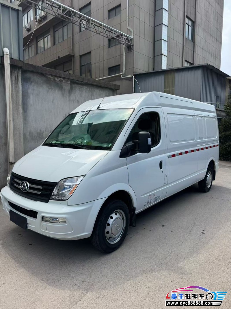 23年上汽大通V80微面抵押车出售