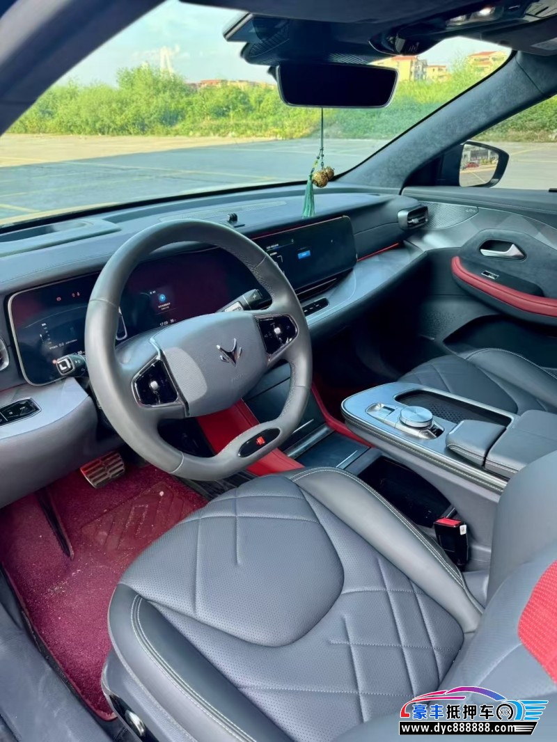 24年极狐阿尔法S轿车抵押车出售