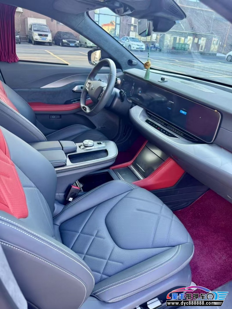 24年极狐阿尔法S轿车抵押车出售