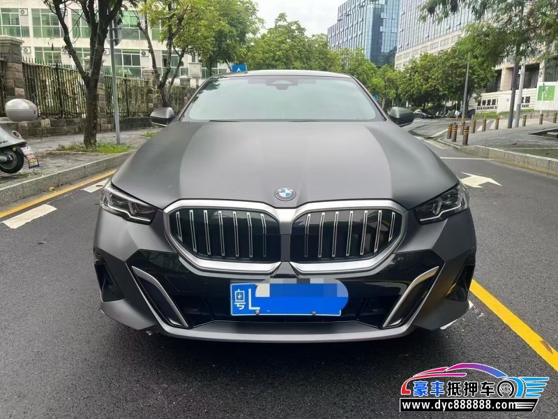 24年宝马5系轿车抵押车出售