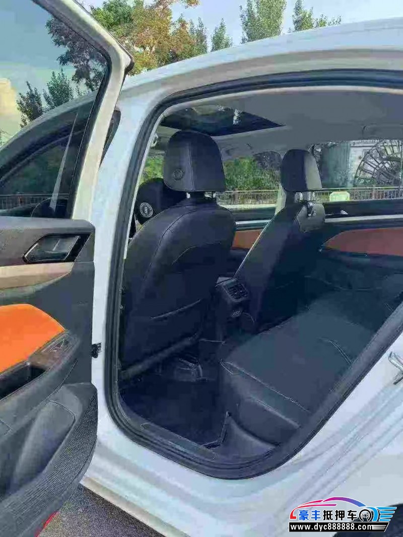 23年大众宝来轿车抵押车出售