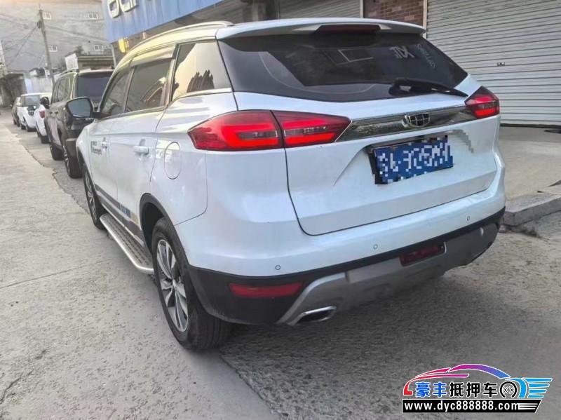 18年吉利博越轿车抵押车出售