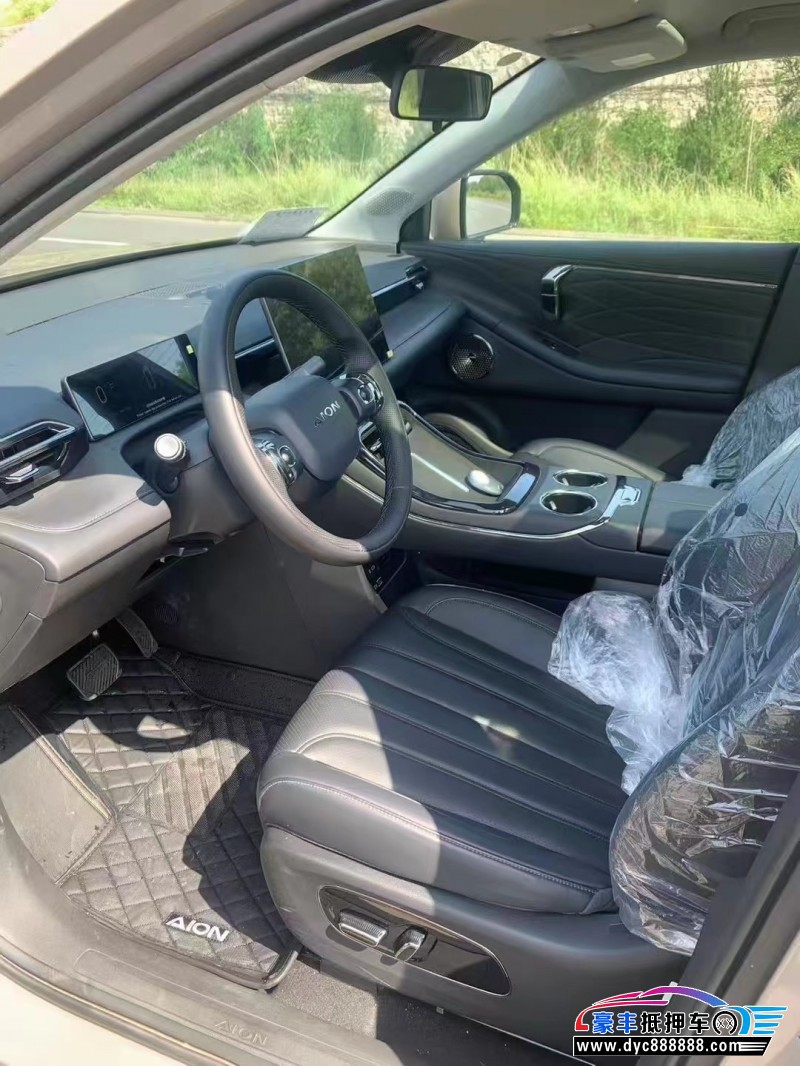 25年埃安v轿车抵押车出售