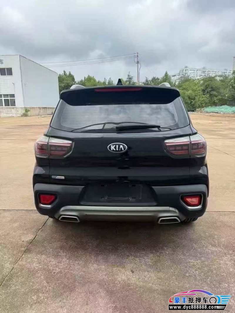 19年起亚智跑轿车抵押车出售