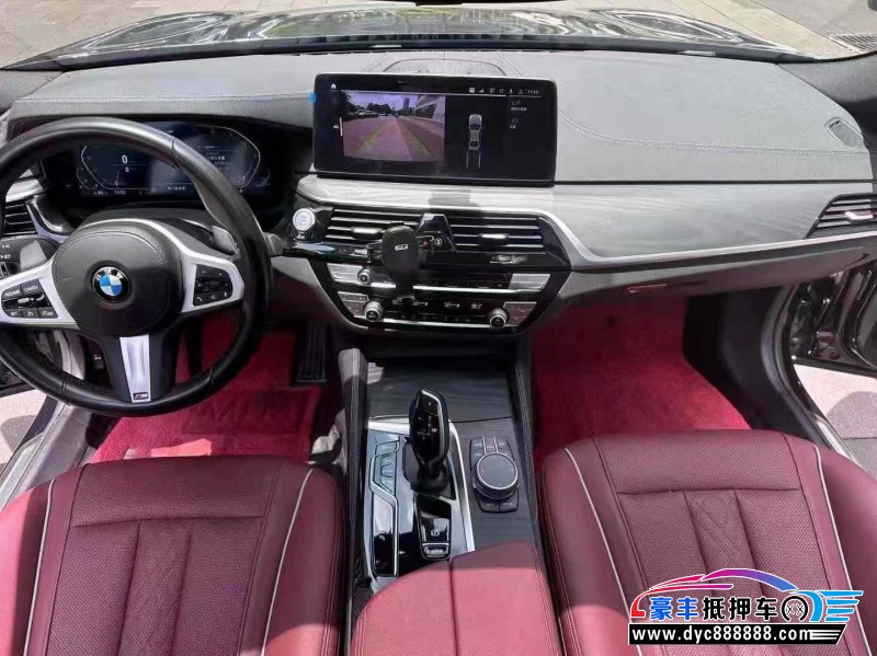 21年宝马5系轿车抵押车出售