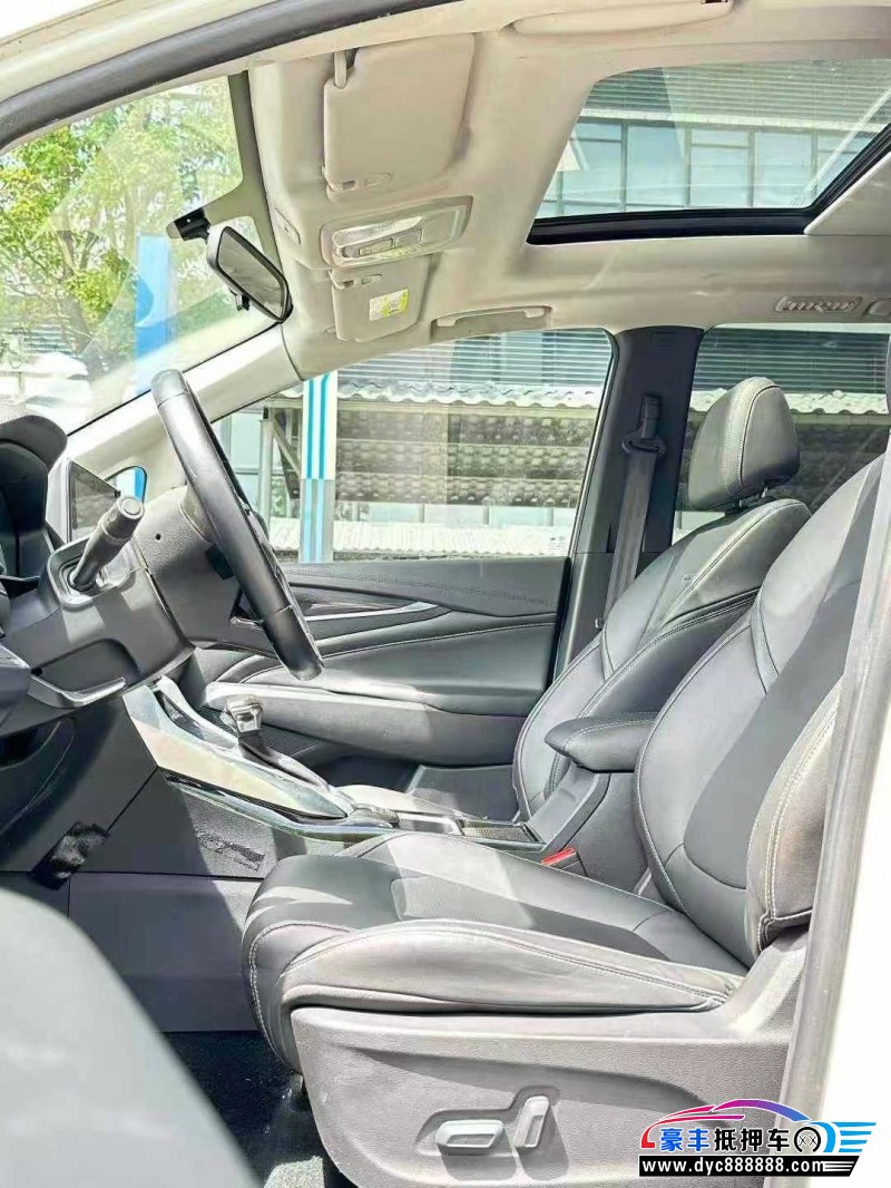 20年上汽大通G50轿车抵押车出售