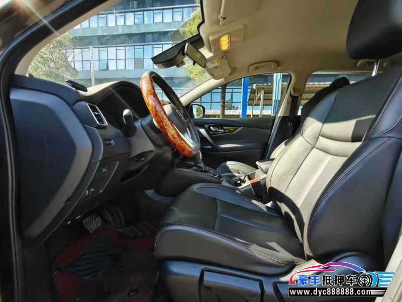 22年日产逍客轿车抵押车出售