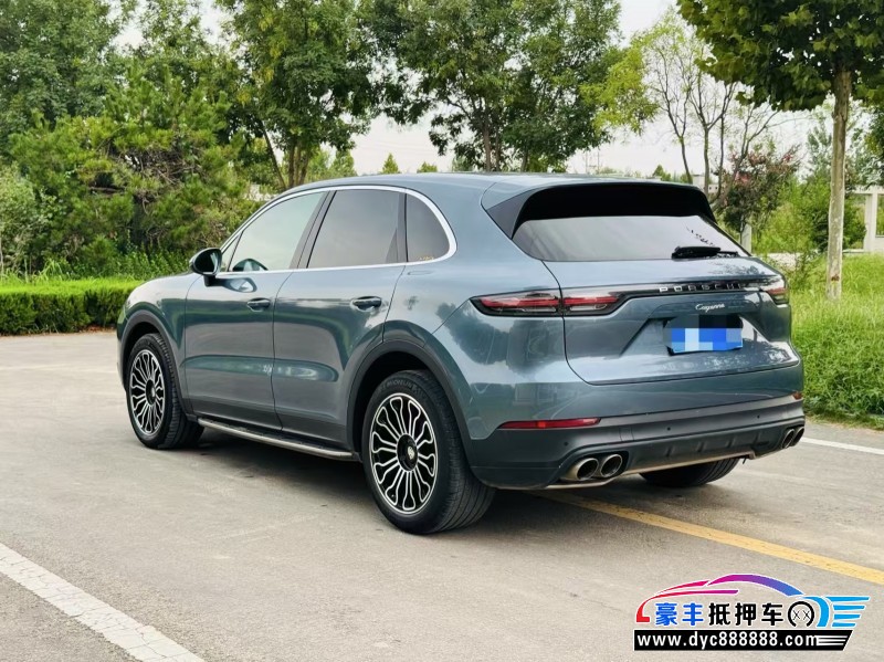 18年保时捷卡宴轿车抵押车出售