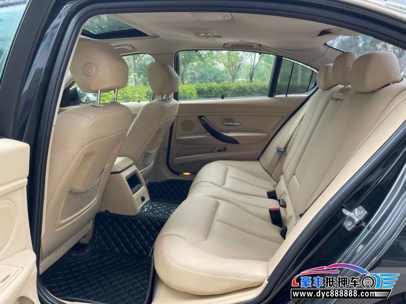 12年宝马3系轿车抵押车出售