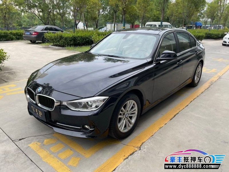 12年宝马3系轿车抵押车出售