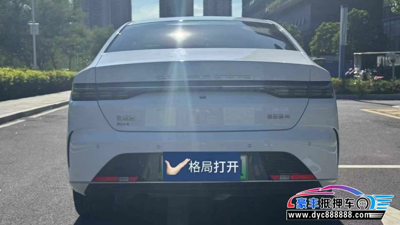 24年比亚迪驱逐舰轿车抵押车出售