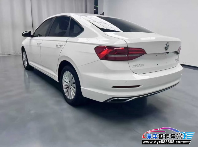 20年大众朗逸轿车抵押车出售