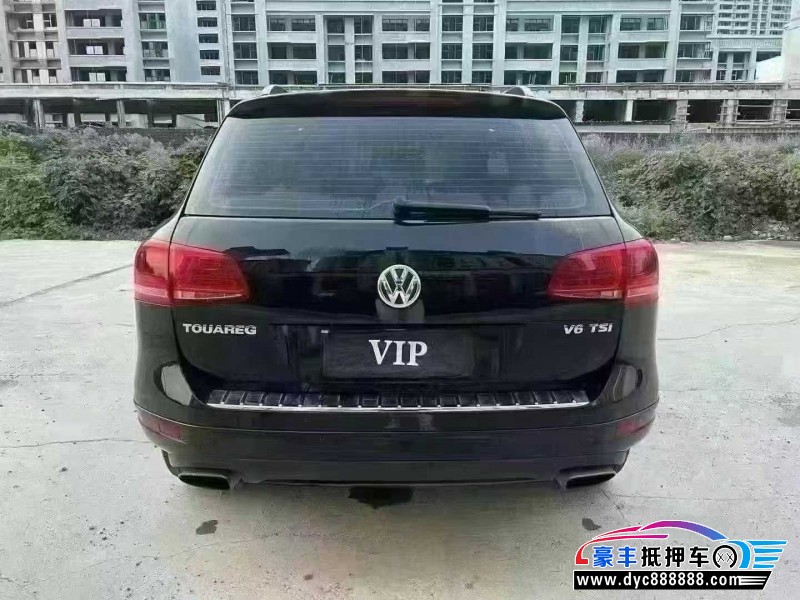 15年大众途锐SUV抵押车出售