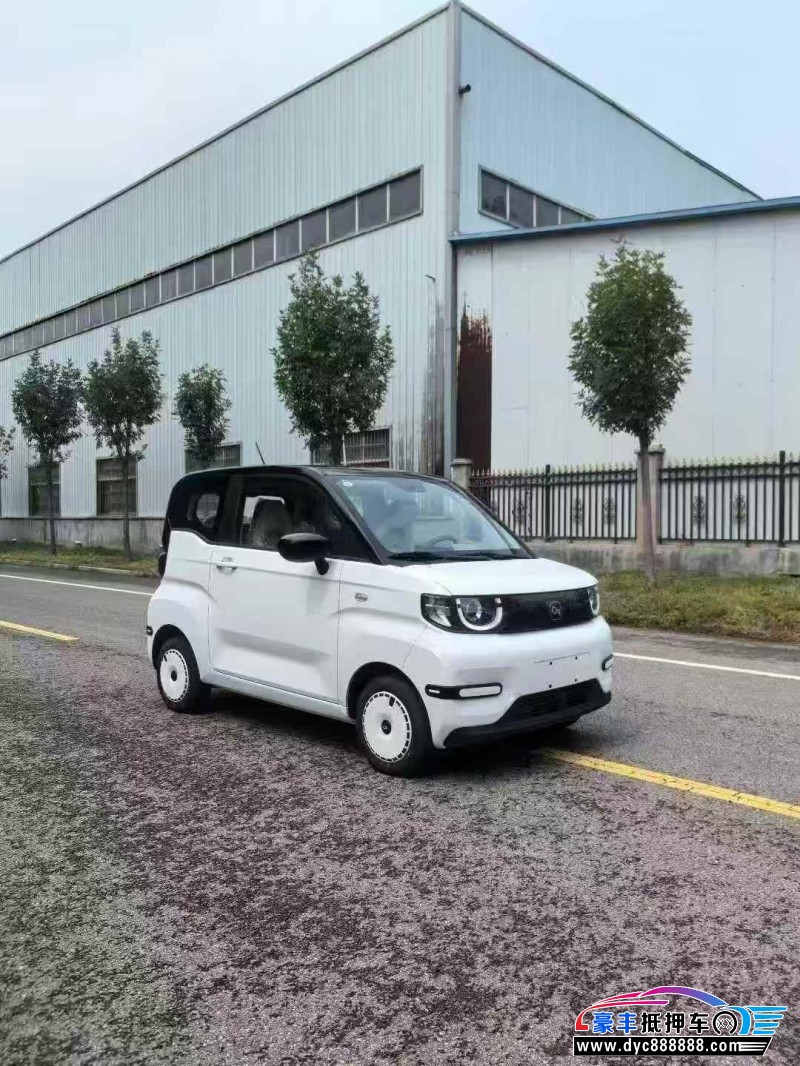 24年奇瑞冰淇淋轿车抵押车出售