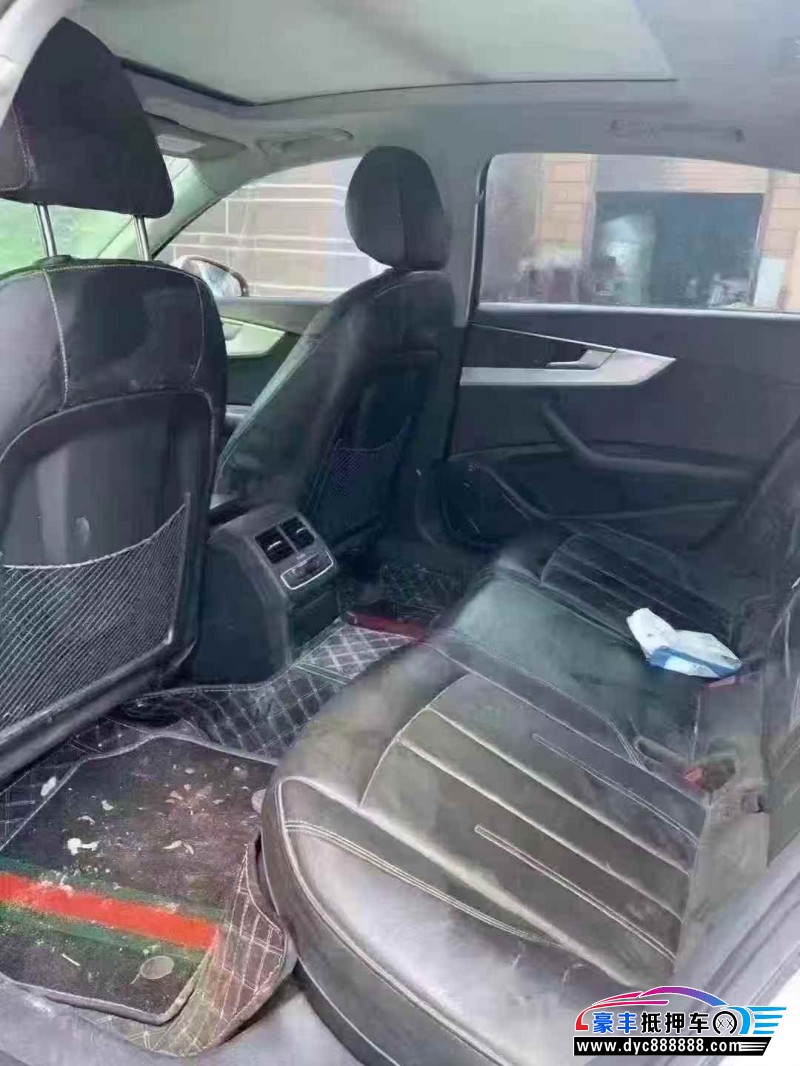 16年奥迪A4轿车抵押车出售