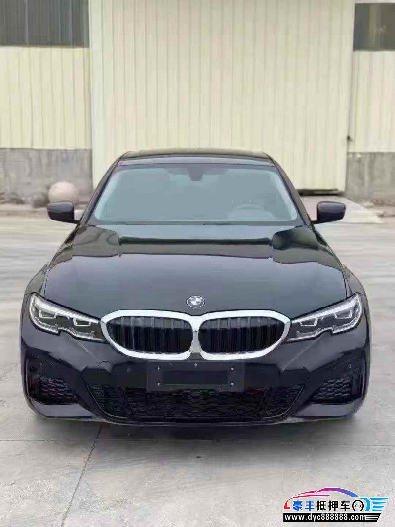 22年宝马3系轿车抵押车出售