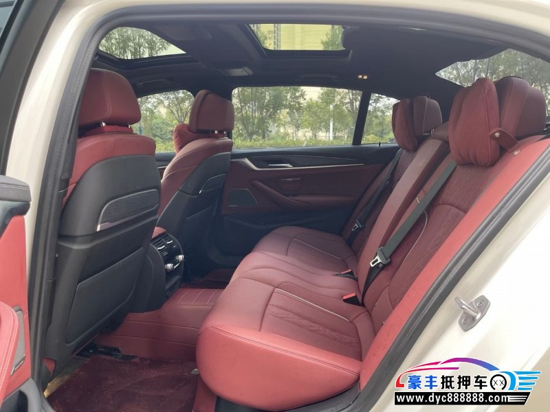 24年宝马5系轿车抵押车出售