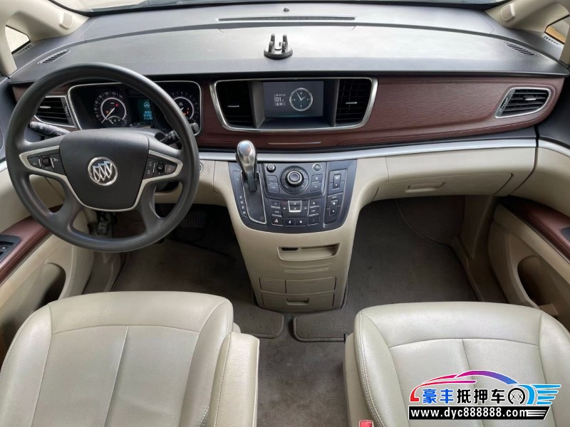 19年别克GL8轿车抵押车出售