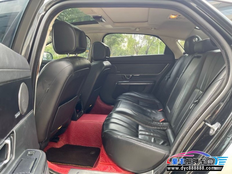 14年捷豹XJL轿车抵押车出售