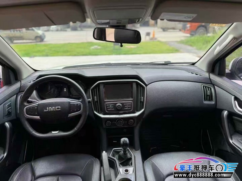 21年江铃域虎轿车抵押车出售