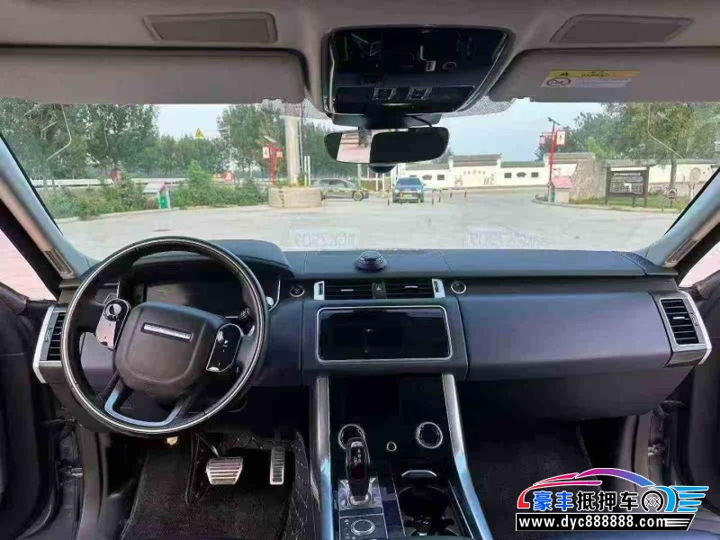 21年路虎揽胜运动轿车抵押车出售