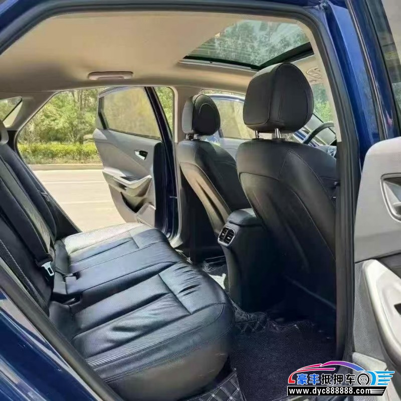 19年现代菲斯塔轿车抵押车出售