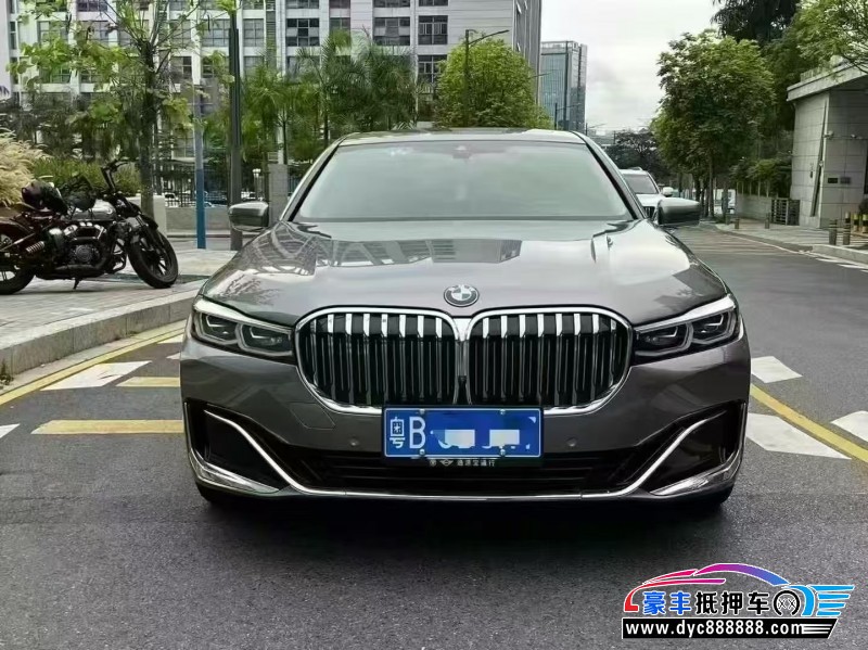 21年宝马7系轿车抵押车出售