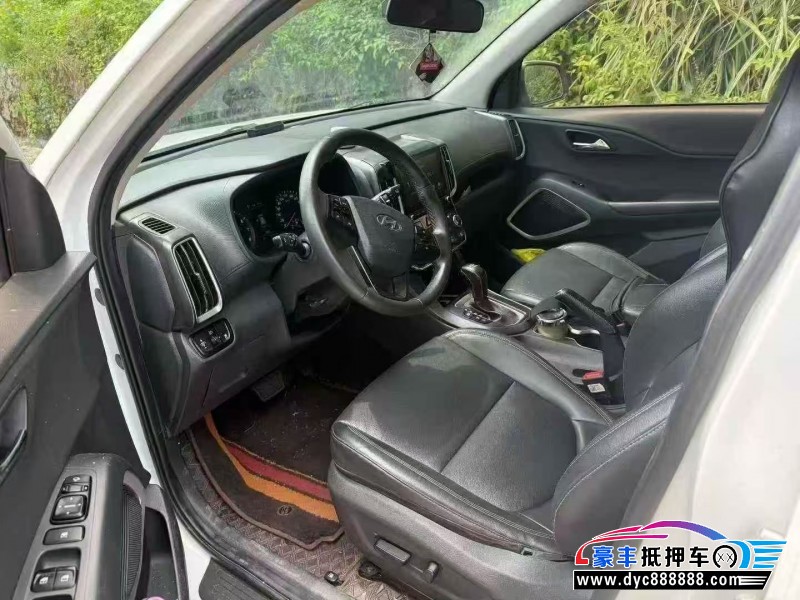 19年现代ix35轿车抵押车出售