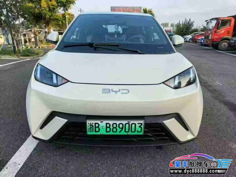 25年比亚迪海鸥轿车抵押车出售