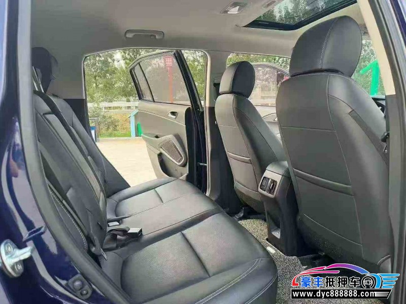 22年现代ix35轿车抵押车出售