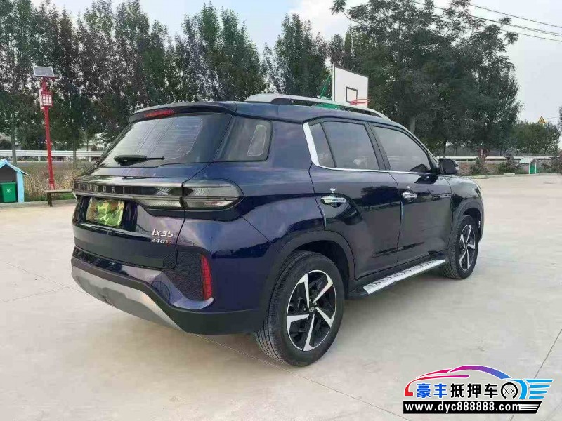 22年现代ix35轿车抵押车出售