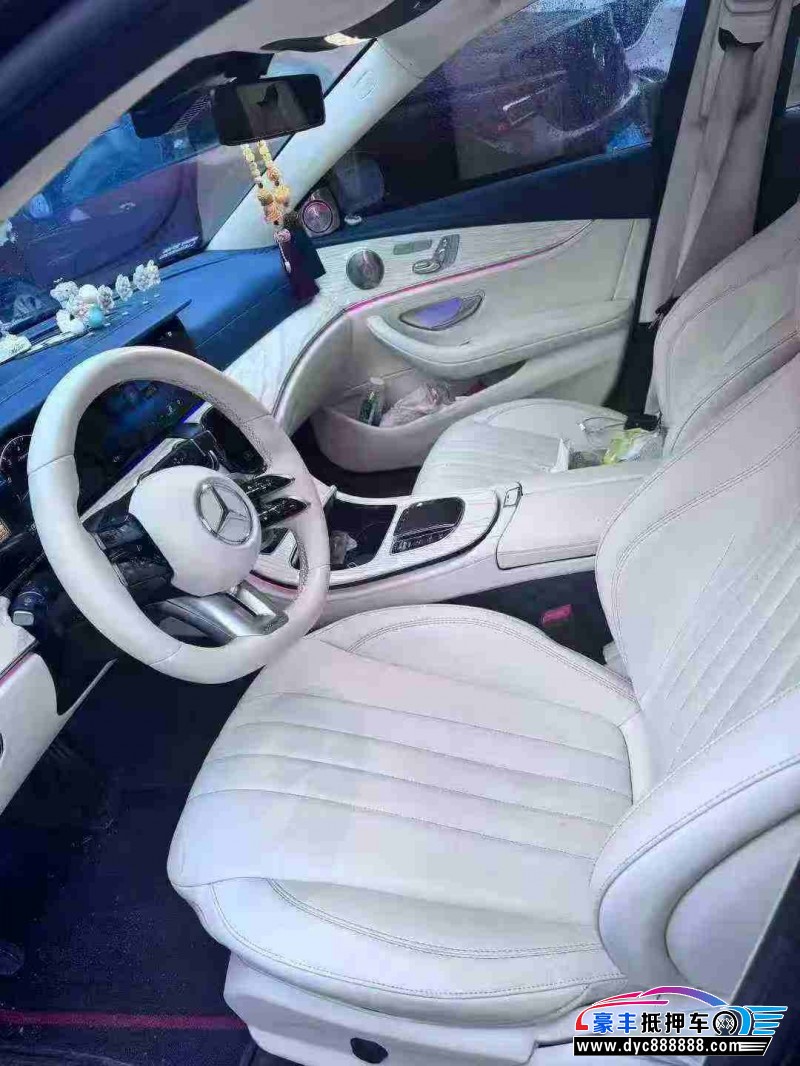 21年奔驰E轿车抵押车出售