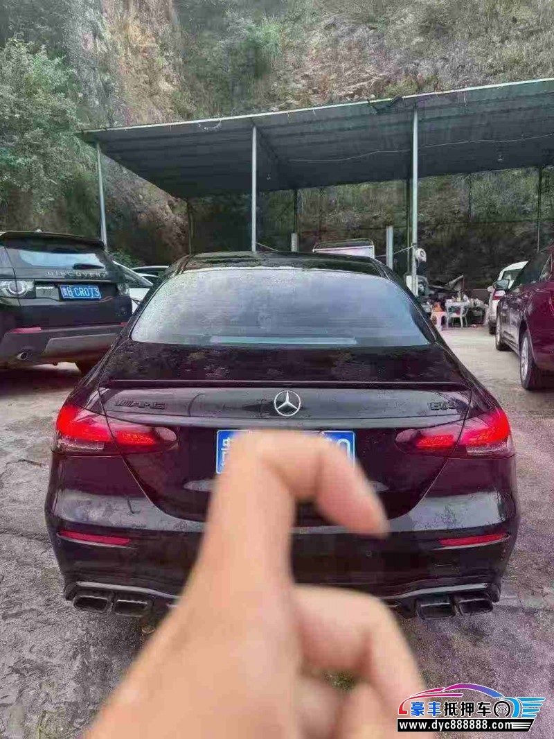 21年奔驰E轿车抵押车出售