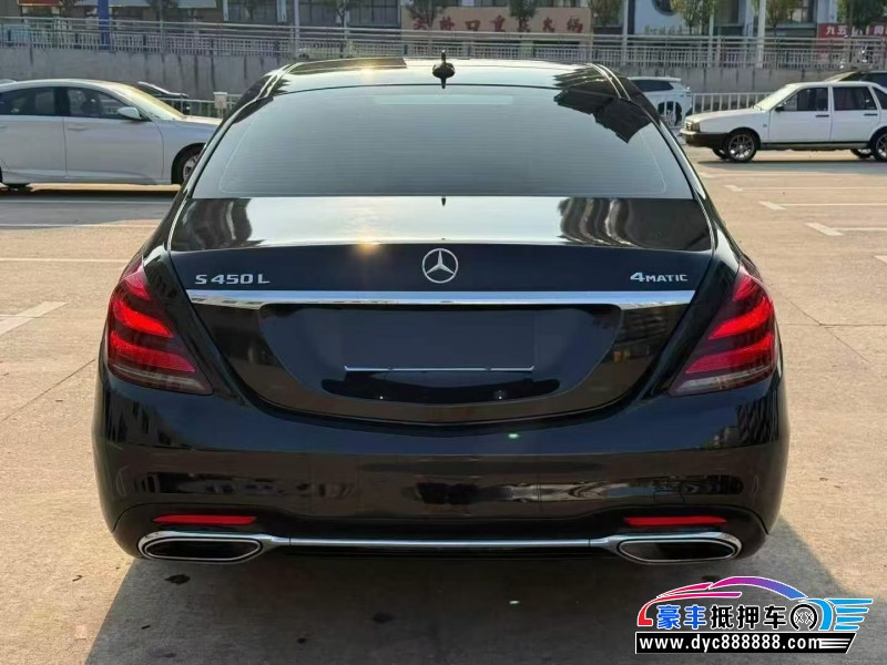 17年奔驰S轿车抵押车出售