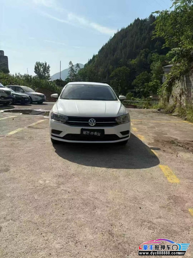 21年大众宝来轿车抵押车出售
