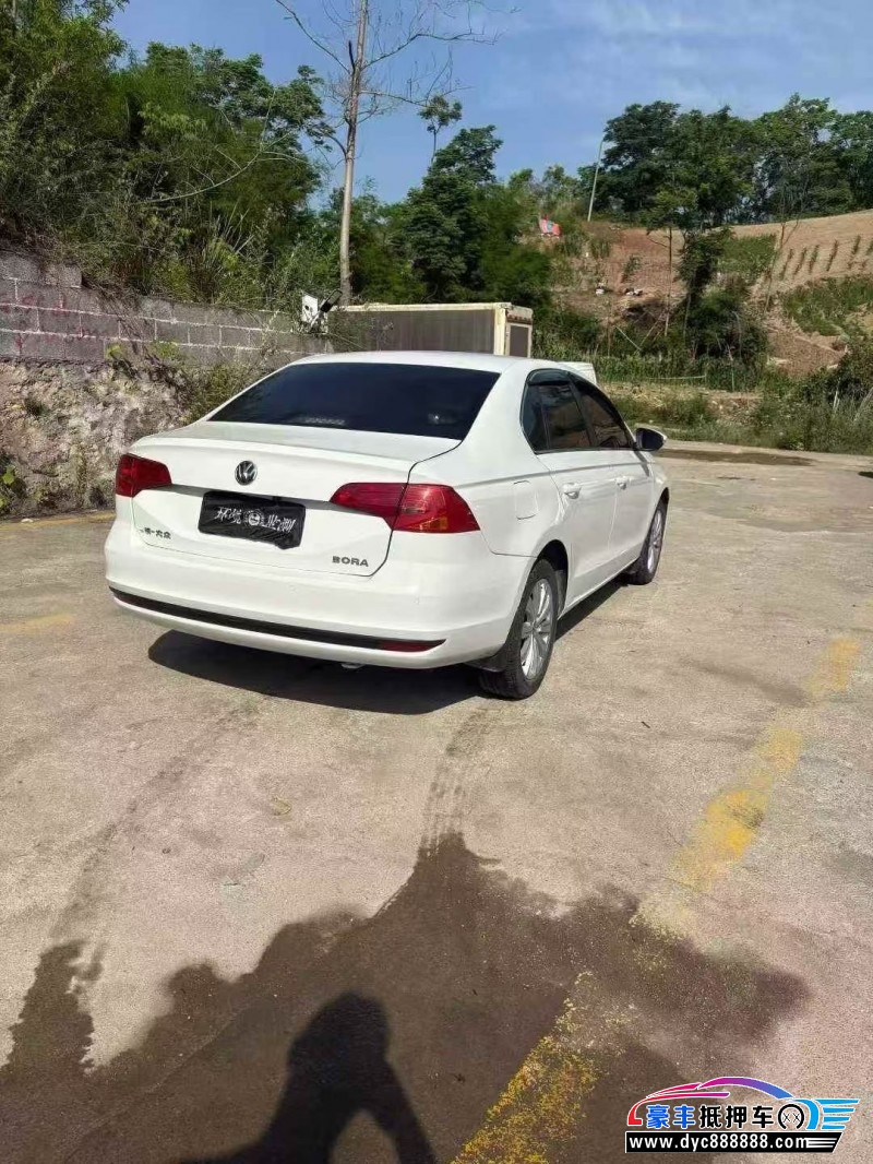 21年大众宝来轿车抵押车出售