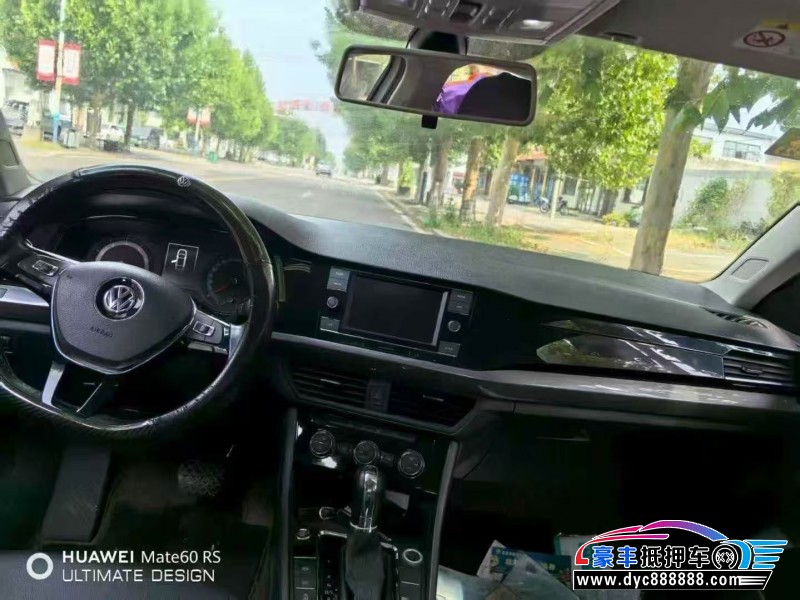 19年大众宝来轿车抵押车出售