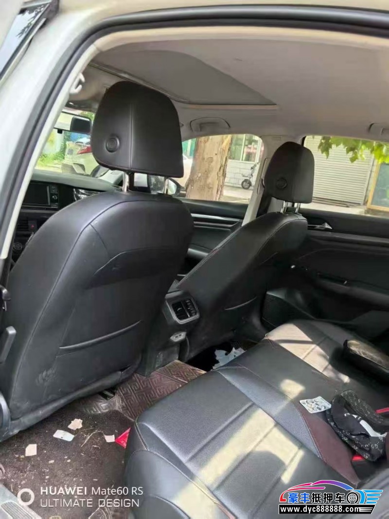 19年大众宝来轿车抵押车出售