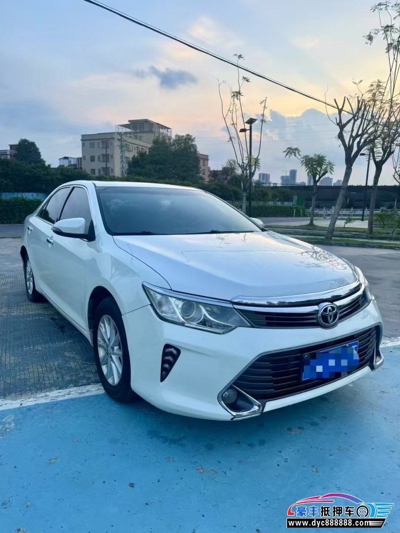 15年丰田凯美瑞轿车抵押车出售