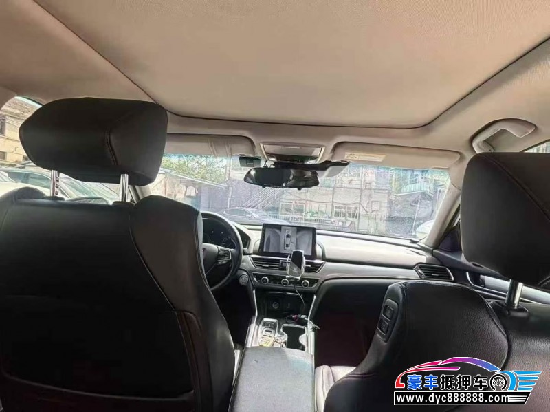 19年本田雅阁轿车抵押车出售