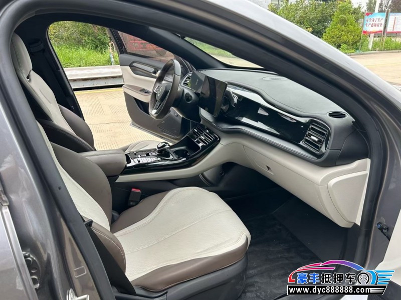 24年比亚迪秦轿车抵押车出售