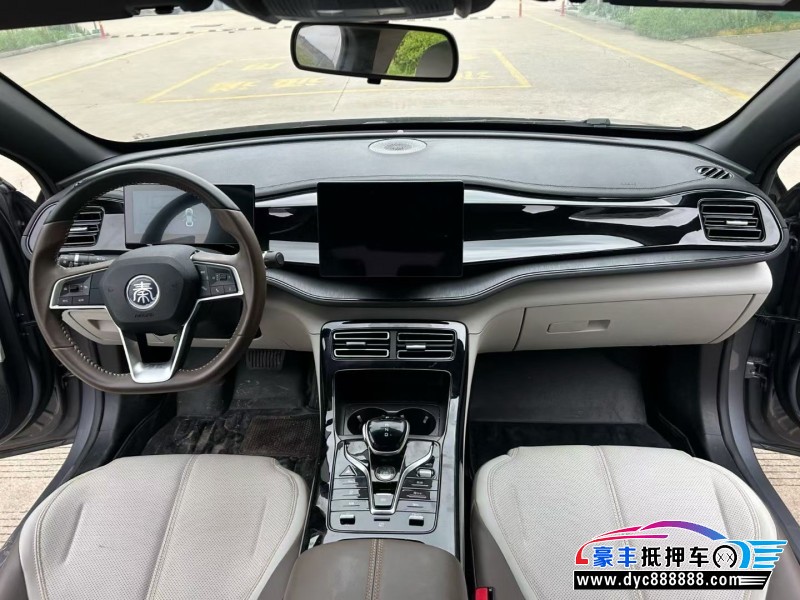 24年比亚迪秦轿车抵押车出售