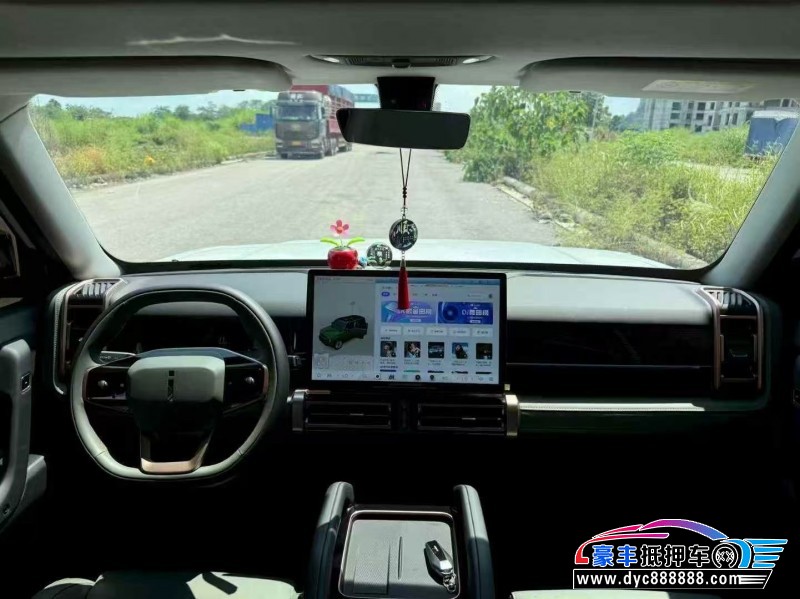 25年奇瑞爱卡轿车抵押车出售